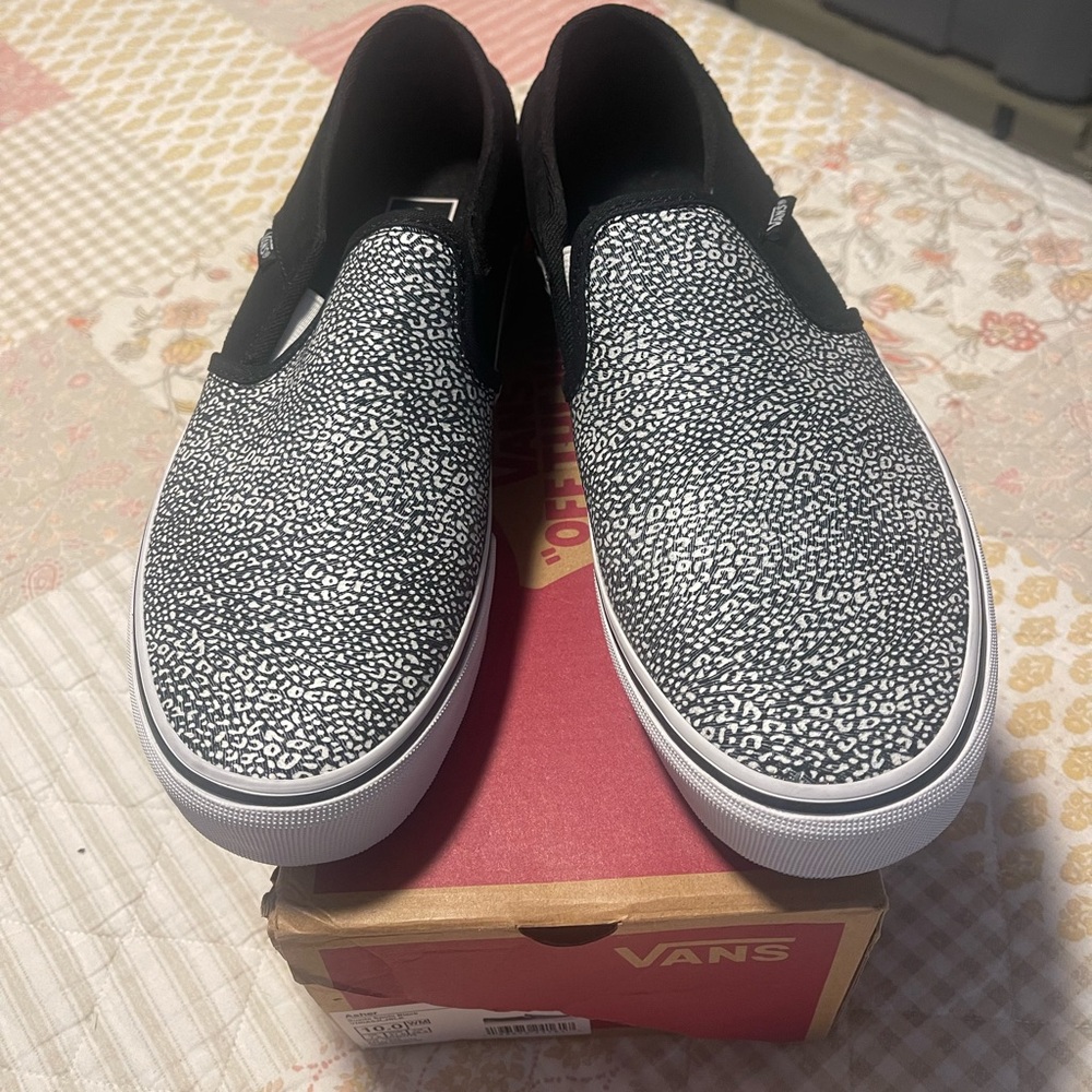 Vans Men's Black and White Slip-On Shoes